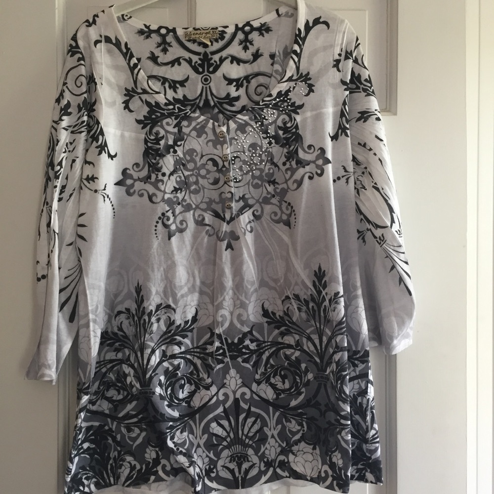 Energé long sleeved top, size XL